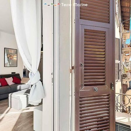 Graffiti House, Terre Marine Apartment Специя Екстериор снимка