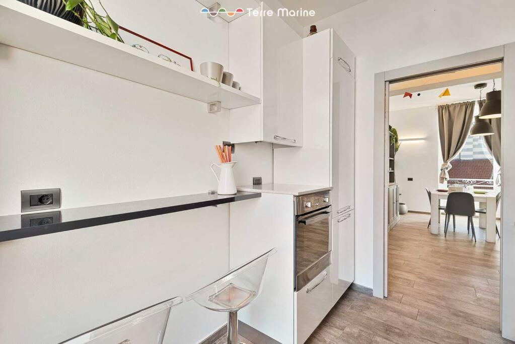 Graffiti House, Terre Marine Apartment Специя Екстериор снимка