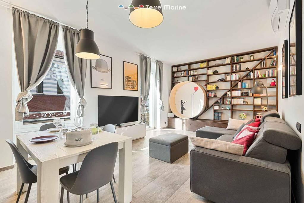 Graffiti House, Terre Marine Apartment Специя Екстериор снимка